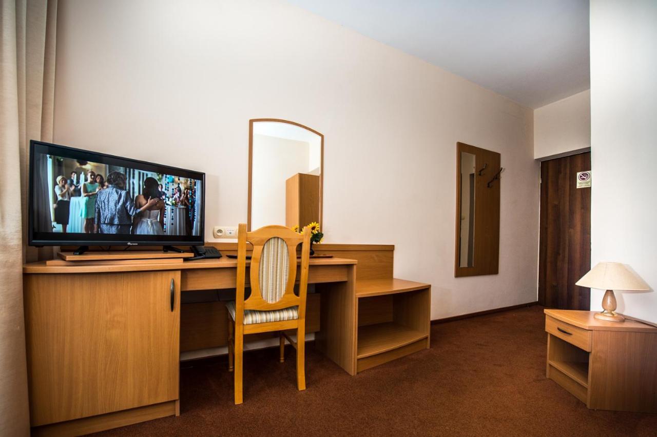 Hotel Nad Pisa Pisz Εξωτερικό φωτογραφία